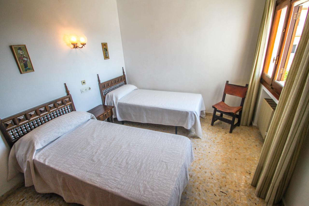 Fustera Pedros - Old-Style Country House In בניסה מראה חיצוני תמונה